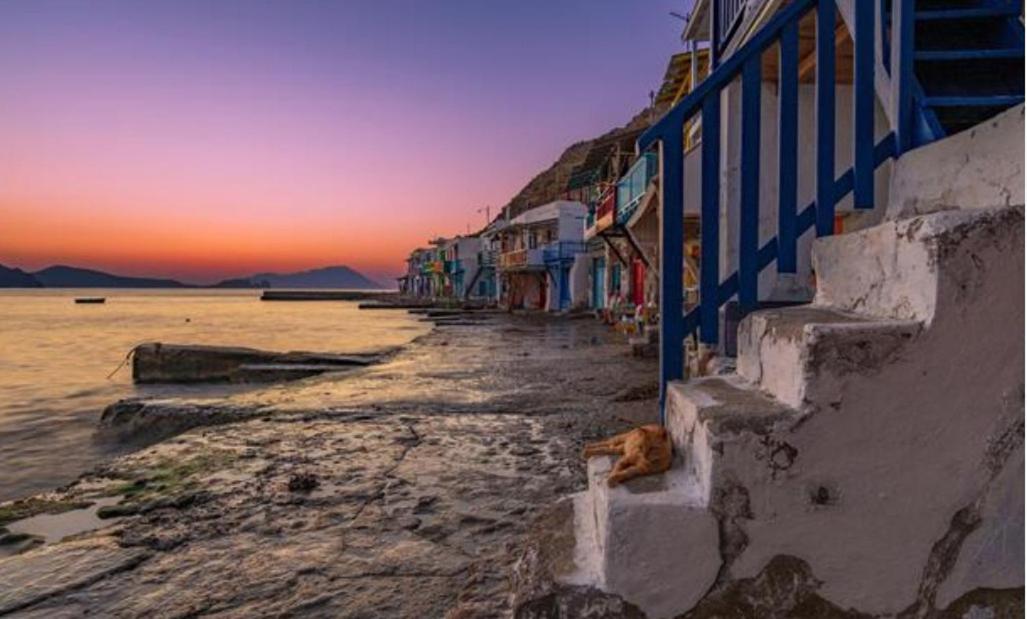Sea, Sunset & Garden View Parasporos Houses, Milos Adamantas  Bagian luar foto