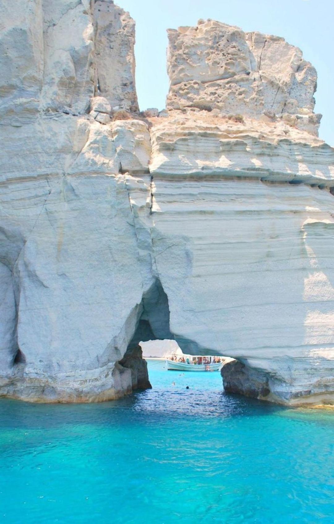 Sea, Sunset & Garden View Parasporos Houses, Milos Adamantas  Bagian luar foto